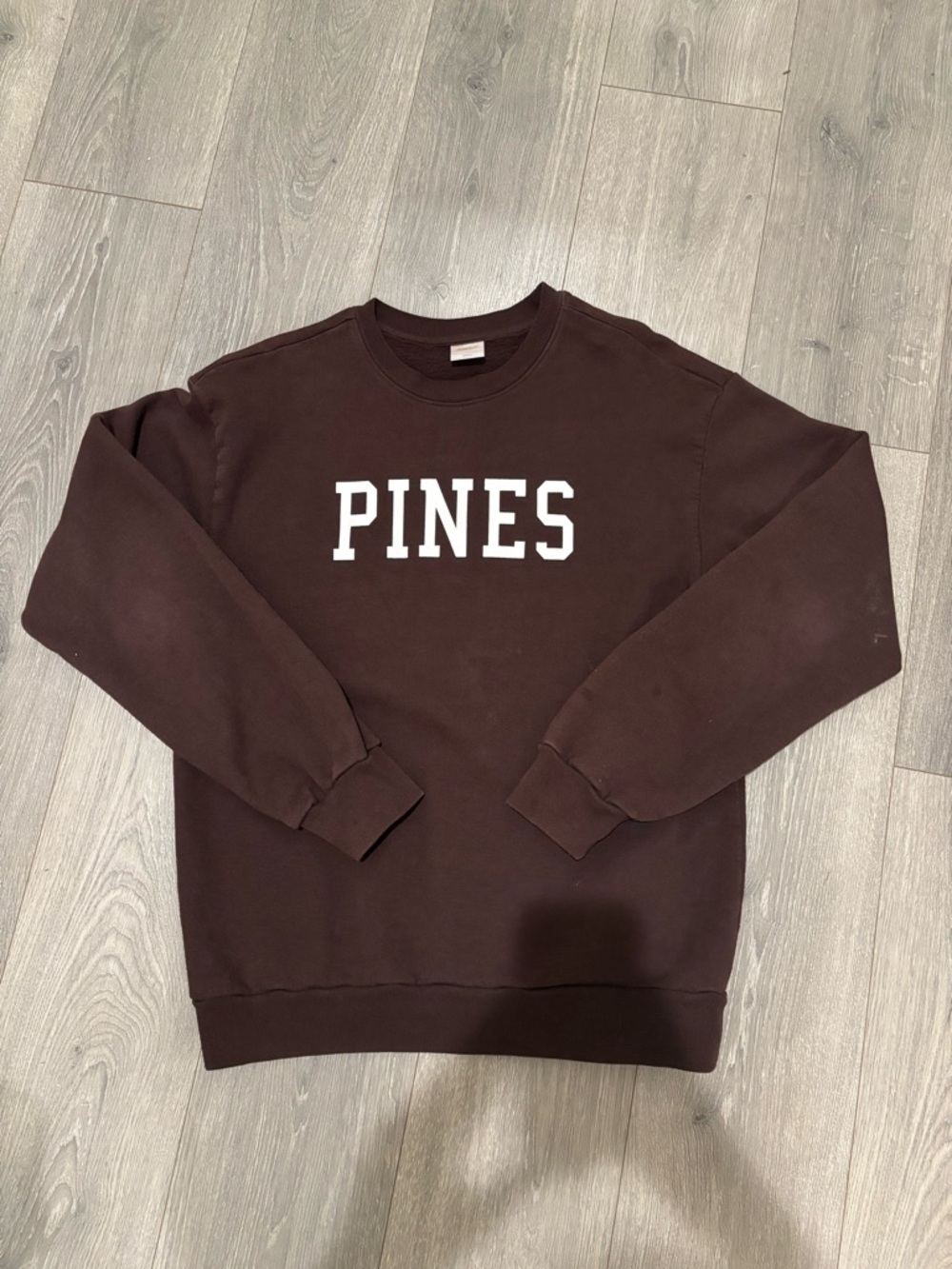PINES Crewneck Sweatshirt in Dark Brown
